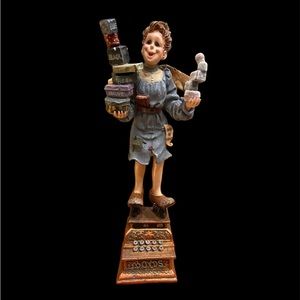 Boyds Bears & Friends - The Folkstone  collection. Ms. Pleasant- May I help you